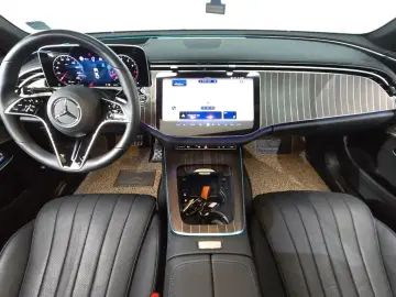 2024 Mercedes-Benz E-Класс с пробегом 32 423 км