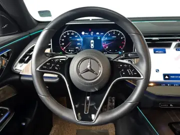 2024 Mercedes-Benz E-Класс с пробегом 32 423 км