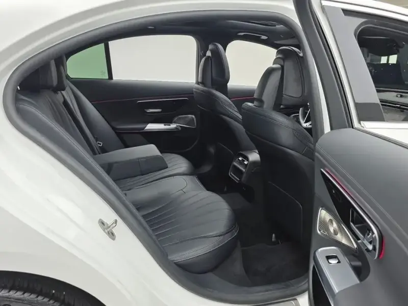 2024 Mercedes-Benz E-Класс с пробегом 43 137 км