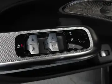 2024 Mercedes-Benz E-Класс с пробегом 32 423 км