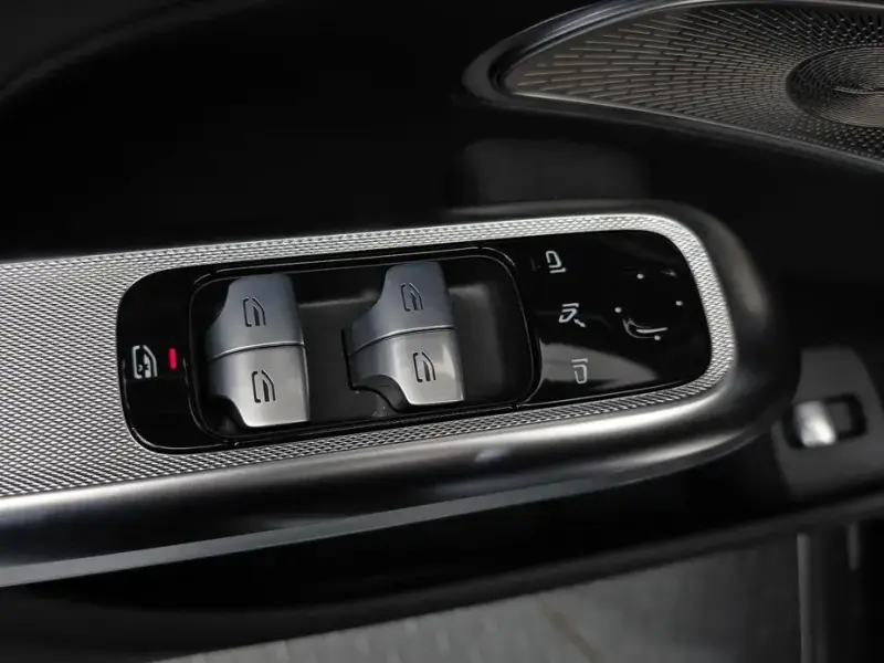 2024 Mercedes-Benz E-Класс с пробегом 32 423 км