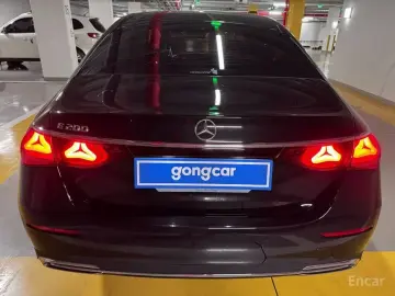 2025 Mercedes-Benz E-Класс с пробегом 15 200 км