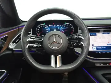 2025 Mercedes-Benz E-Класс с пробегом 11 539 км