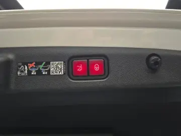 2025 Mercedes-Benz E-Класс с пробегом 11 539 км