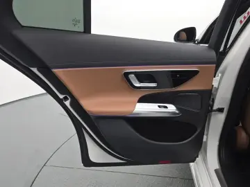2025 Mercedes-Benz E-Класс с пробегом 11 539 км