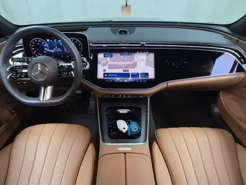 2025 Mercedes-Benz E-Класс с пробегом 4 541 км