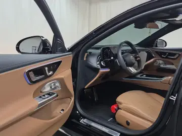 2025 Mercedes-Benz E-Класс с пробегом 4 541 км