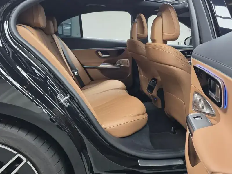 2025 Mercedes-Benz E-Класс с пробегом 4 541 км