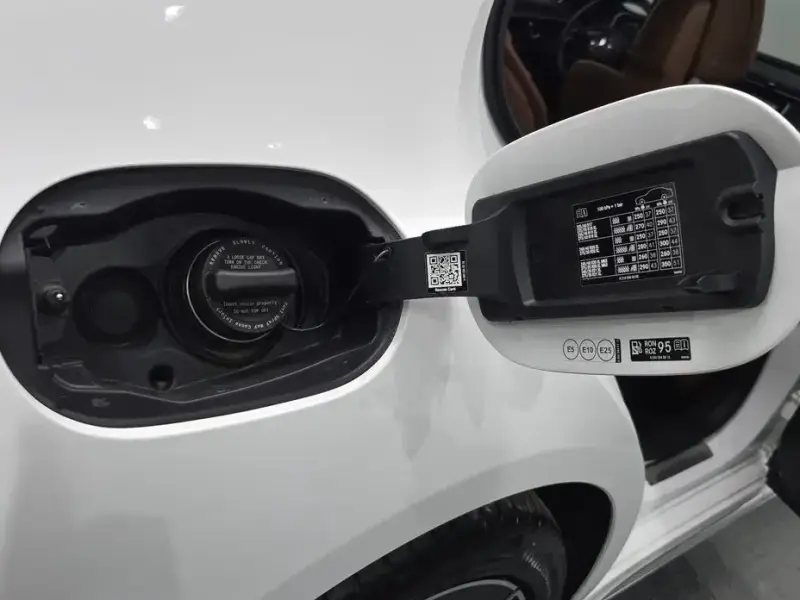 2025 Mercedes-Benz E-Класс с пробегом 11 539 км