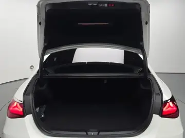 2025 Mercedes-Benz E-Класс с пробегом 11 539 км