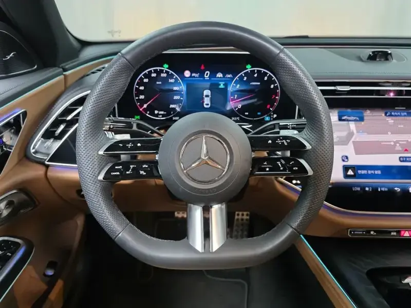 2025 Mercedes-Benz E-Класс с пробегом 4 541 км