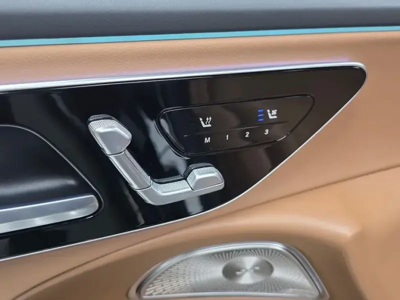 2025 Mercedes-Benz E-Класс с пробегом 4 541 км