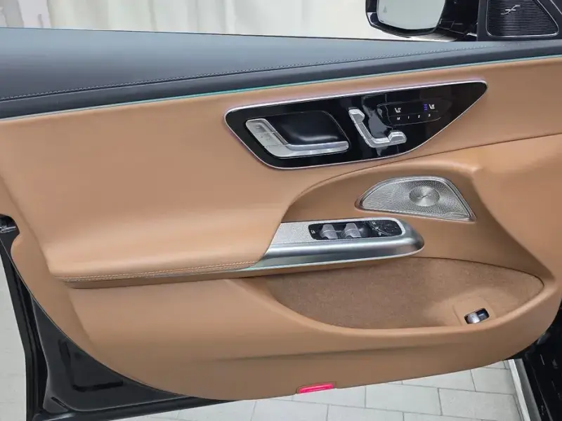 2025 Mercedes-Benz E-Класс с пробегом 4 541 км