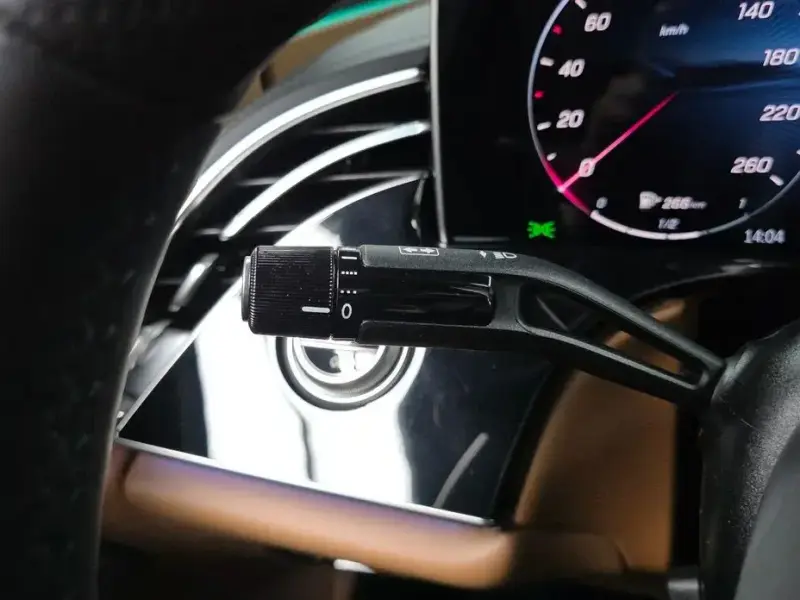 2025 Mercedes-Benz E-Класс с пробегом 4 541 км