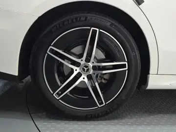 2025 Mercedes-Benz E-Класс с пробегом 8 006 км