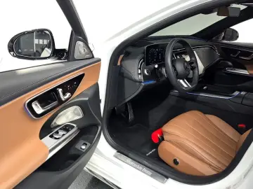 2025 Mercedes-Benz E-Класс с пробегом 8 006 км