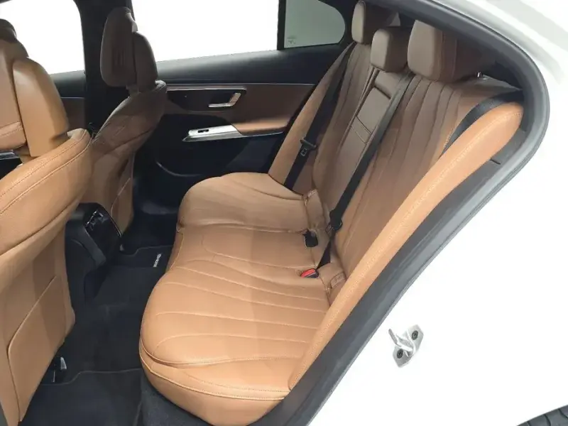 2025 Mercedes-Benz E-Класс с пробегом 8 006 км