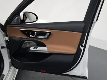 2025 Mercedes-Benz E-Класс с пробегом 8 006 км
