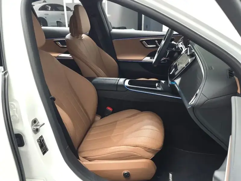 2025 Mercedes-Benz E-Класс с пробегом 8 006 км