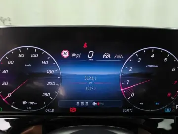 2025 Mercedes-Benz E-Класс с пробегом 13 193 км