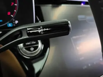 2025 Mercedes-Benz E-Класс с пробегом 13 193 км