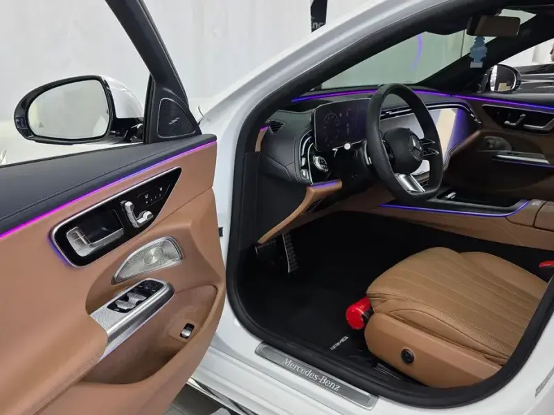 2025 Mercedes-Benz E-Класс с пробегом 13 193 км