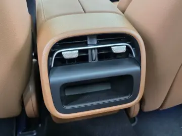 2025 Mercedes-Benz E-Класс с пробегом 13 193 км