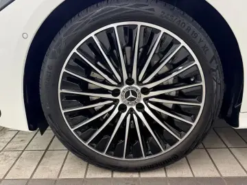 2025 Mercedes-Benz E-Класс с пробегом 15 421 км