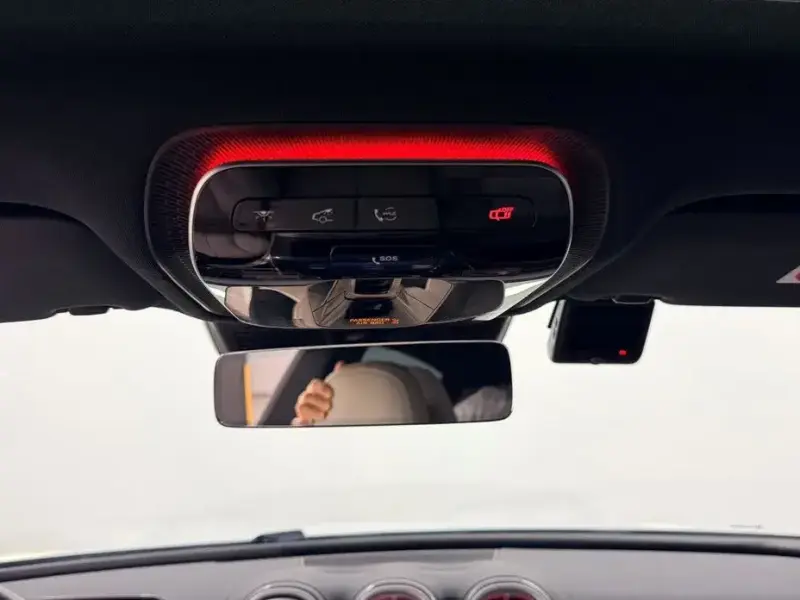 2025 Mercedes-Benz E-Класс с пробегом 15 421 км