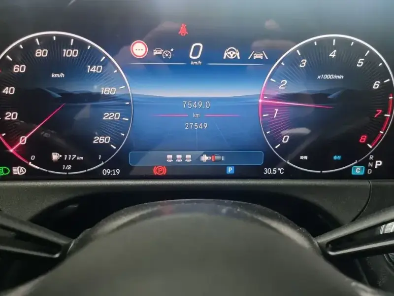 2024 Mercedes-Benz E-Класс с пробегом 27 549 км