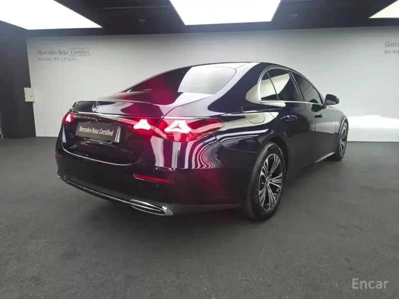 2024 Mercedes-Benz E-Класс с пробегом 30 906 км