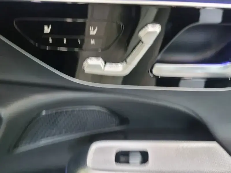 2024 Mercedes-Benz E-Класс с пробегом 27 549 км
