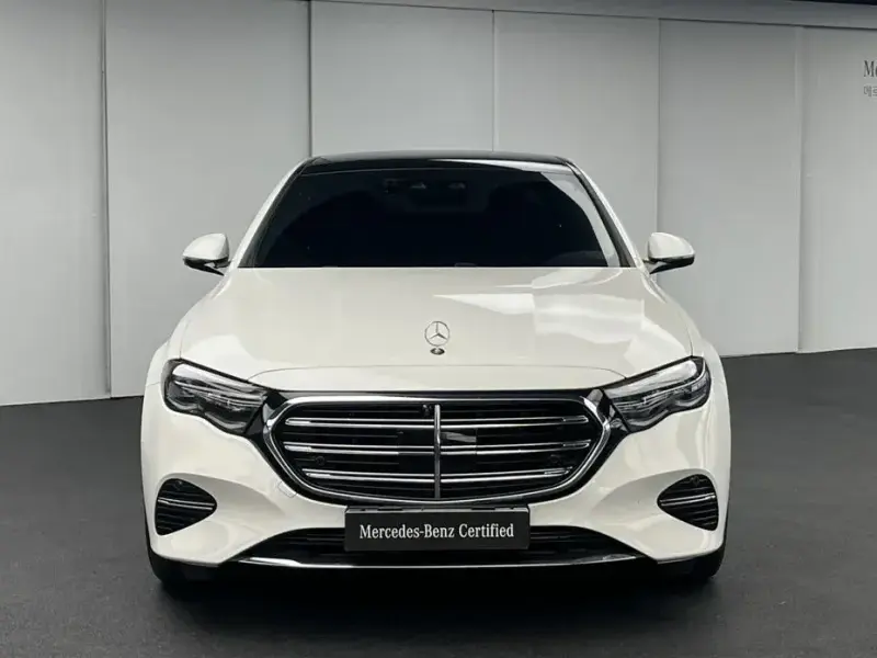 2024 Mercedes-Benz E-Класс с пробегом 20 492 км