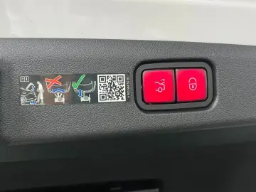 2024 Mercedes-Benz E-Класс с пробегом 20 492 км