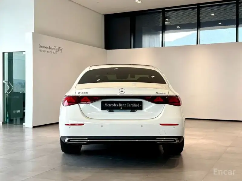 2026 Mercedes-Benz E-Класс с пробегом 3 413 км