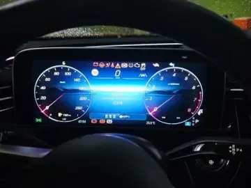 2024 Mercedes-Benz E-Класс с пробегом 22 578 км