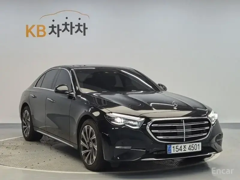 2025 Mercedes-Benz E-Класс с пробегом 19 155 км