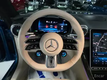 2023 Mercedes-Benz SL-Класс AMG с пробегом 24 702 км