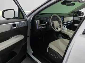 2025 Hyundai Santa Fe с пробегом 19 149 км