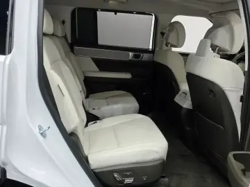 2025 Hyundai Santa Fe с пробегом 19 149 км