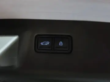 2025 Hyundai Santa Fe с пробегом 19 149 км