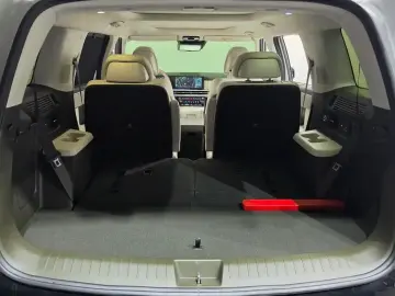 2025 Hyundai Santa Fe с пробегом 19 149 км