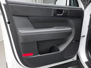 2024 Hyundai Santa Fe с пробегом 16 760 км