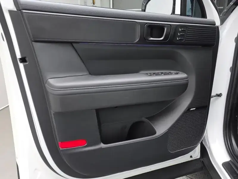 2024 Hyundai Santa Fe с пробегом 16 760 км