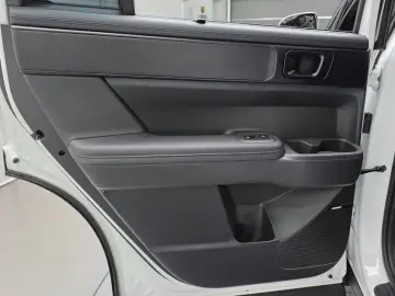 2024 Hyundai Santa Fe с пробегом 16 760 км