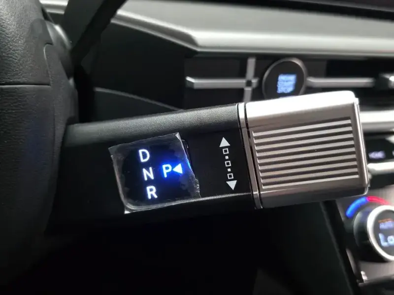 2024 Hyundai Santa Fe с пробегом 9 327 км