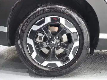 2024 Hyundai Santa Fe с пробегом 9 327 км