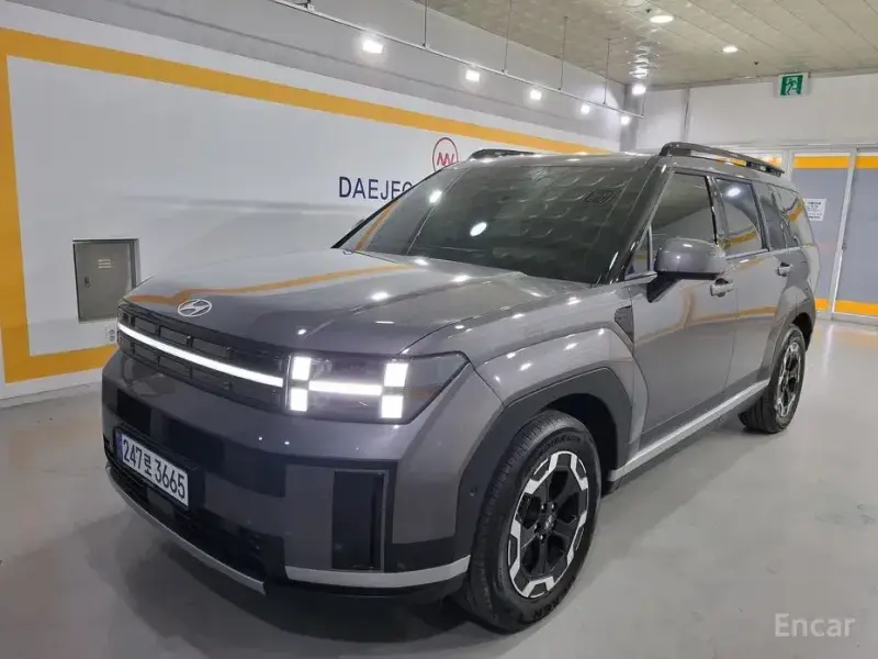 2025 Hyundai Santa Fe с пробегом 15 500 км