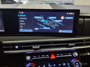 2025 Hyundai Santa Fe с пробегом 15 500 км