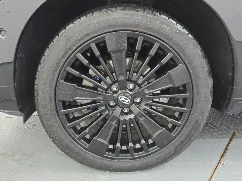 2023 Hyundai Santa Fe с пробегом 80 755 км